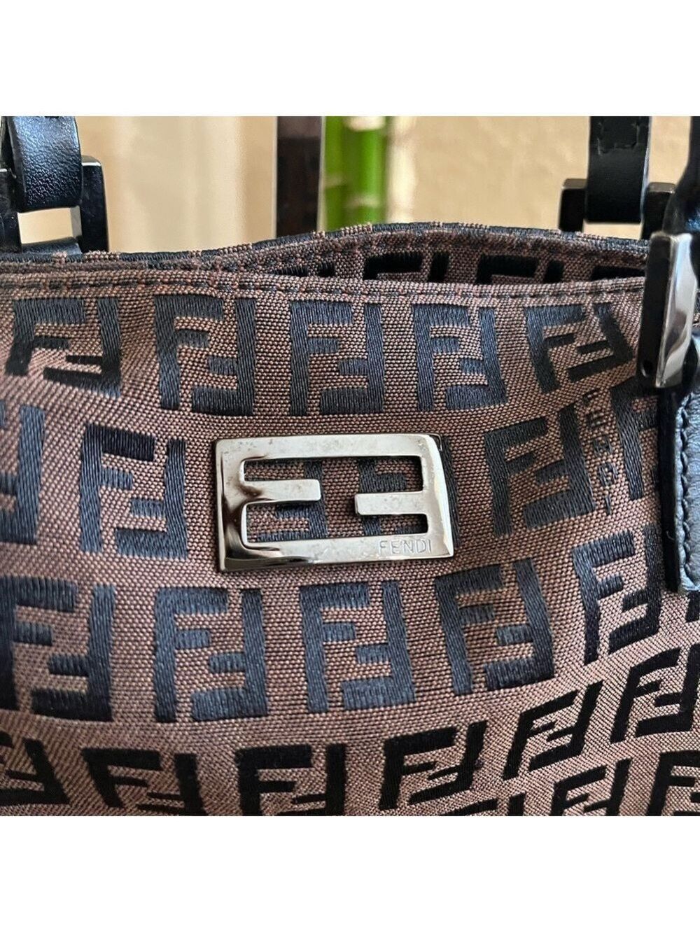 FENDI ZUCCHINO BROWN SMALL CANVAS TOTE BAG - Picture 4 of 12